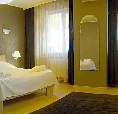 Summerland 4* Mamaja
