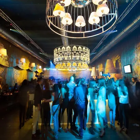 Summerland Lägenhetshotell Mamaia